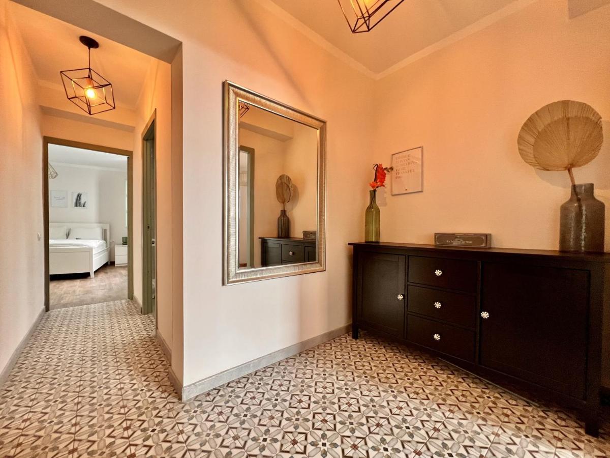 Downtown Apartment By United Renters لقنت المظهر الخارجي الصورة